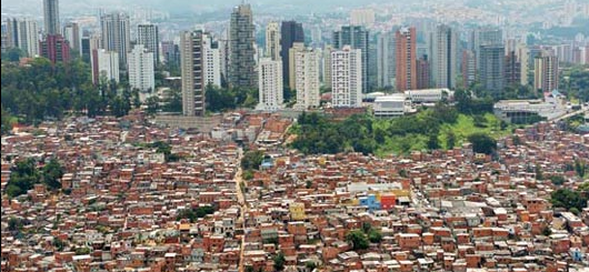 Image Dharavi Mumbai found at www.nextnature.net 